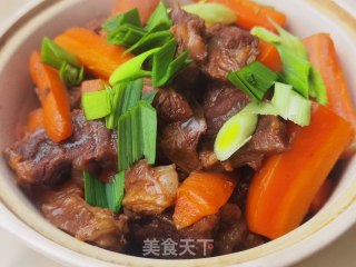 胡萝卜烧牛肉的做法