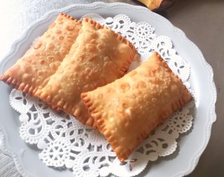 炸香蕉派的做法