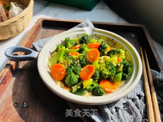 家常蒜蓉西兰花，简单美味宝宝最爱的做法