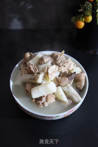 山药炖鸡肉的做法