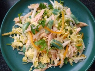 腊八蒜拌白菜鸡胸肉的做法