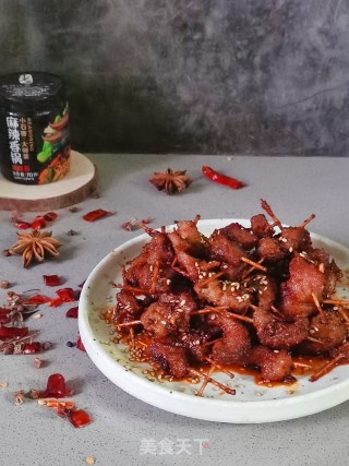 麻辣鲜香的牙签肉的做法