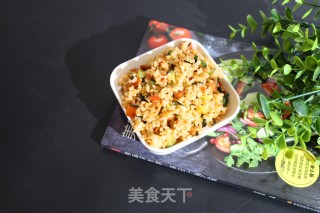 火腿肠黄瓜炒饭