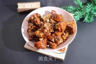 红烧猪脚的做法