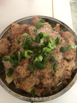 土豆蒸排骨的做法