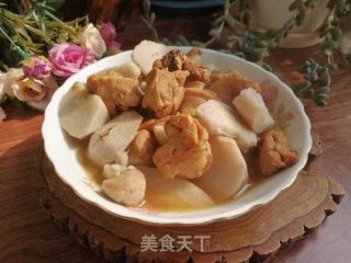 毛芋炖鸡肉的做法