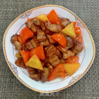 甜椒炒五花肉的做法