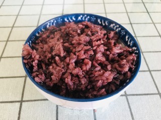 紫米饭的做法