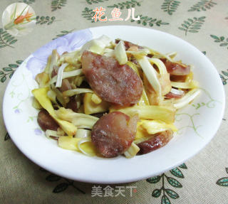 香肠炒菠萝蜜丝的做法