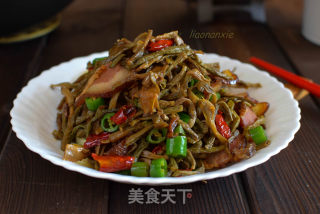 干豆角炒腊肉的做法