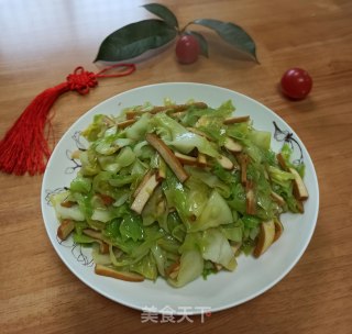 包菜丝炒香干的做法