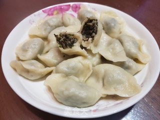 马齿菜肉饺子的做法