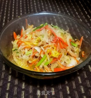 群英荟萃（白菜烩萝卜）的做法