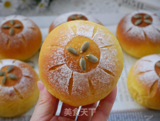 有颜还会爆浆的面包哇！南瓜乳酪欧包的做法