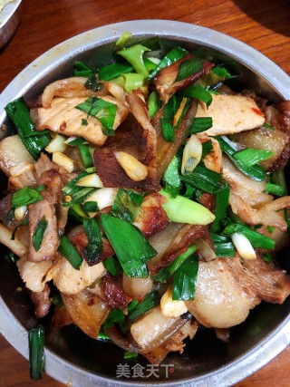 蒜苗回锅肉的做法