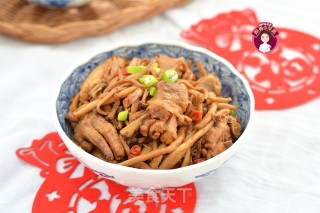 小鸡炖蘑菇的做法