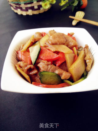 肉片炒时蔬的做法