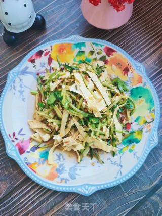 豆油皮拌黄瓜丝的做法