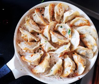 煎饺的做法