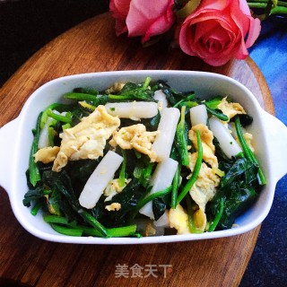 菠菜鸡蛋炒年糕的做法