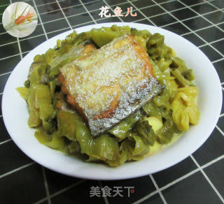 酸菜带鱼的做法