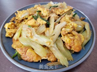 西芹炒鹅蛋的做法