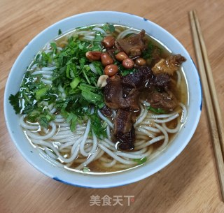 红烧牛肉米粉的做法