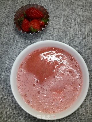 鲜榨草莓汁的做法