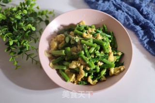 鸡蛋炒芦笋的做法