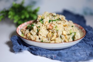 韭菜心黄瓜炒饭