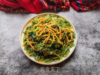 胡萝卜蒸油菜籽苗的做法