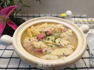 江南名菜～腌笃鲜，汤白汁浓 鲜香味美的做法