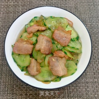 青瓜炒五花肉的做法