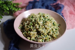 鸡蛋韭菜炒饭的做法