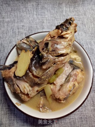 清炖清江鱼的做法