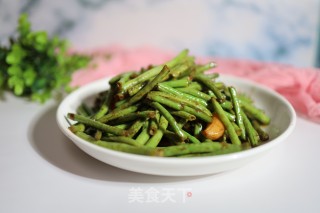 豆瓣酱焖豆角的做法