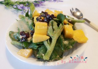 芝麻酱冰菜沙拉