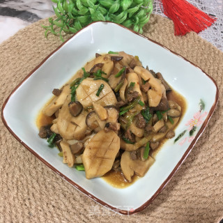 香菇肉末烧杏鲍菇的做法