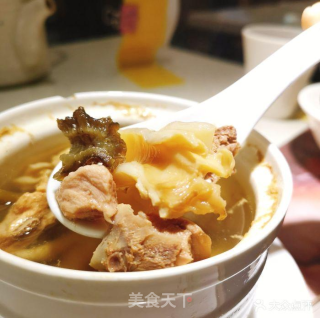 海参炖鸡的做法