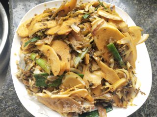 糟菜炒甜笋的做法