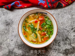 荆芥酸汤面叶的做法