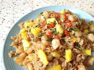 虾仁菠萝炒饭的做法