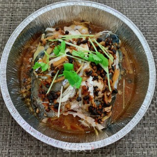 豉汁蒸鱼头的做法