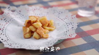 无需烤箱简单又快手的自制小零食焦香吐司脆的做法