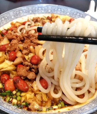 肉末酸辣米粉的做法