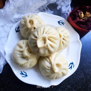 烟笋鲜肉包的做法