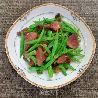 腊肉炒四季豆的做法