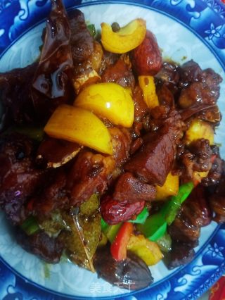 红烧羊肉煲的做法