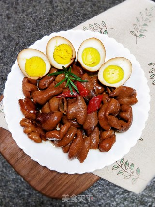 电饭锅焗肥肠的做法