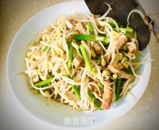 黄豆芽炒豆煎豆腐干的做法